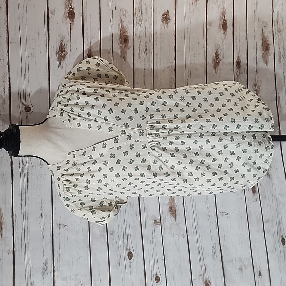 Ivy Jane Cactus Top - Size M/L